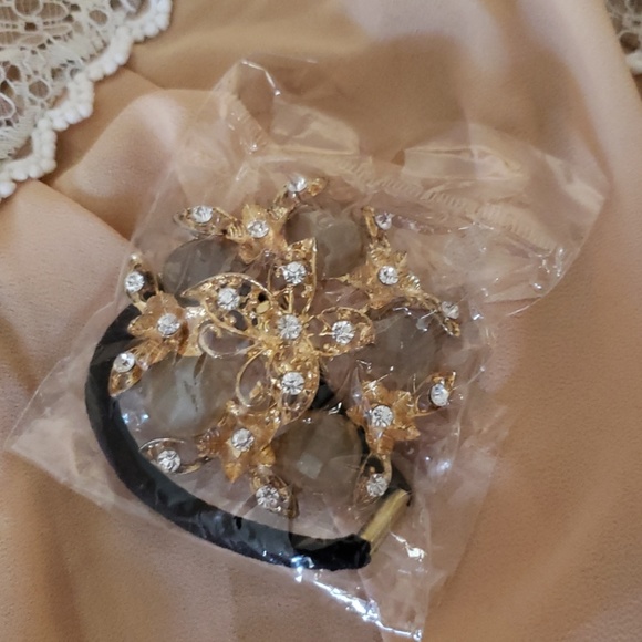 🔥 Bundle🔥 - Picture 3 of 5